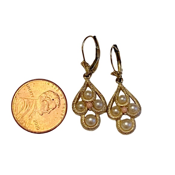 AVON Vintage Gold Pearl earrings - Picture 2 of 3